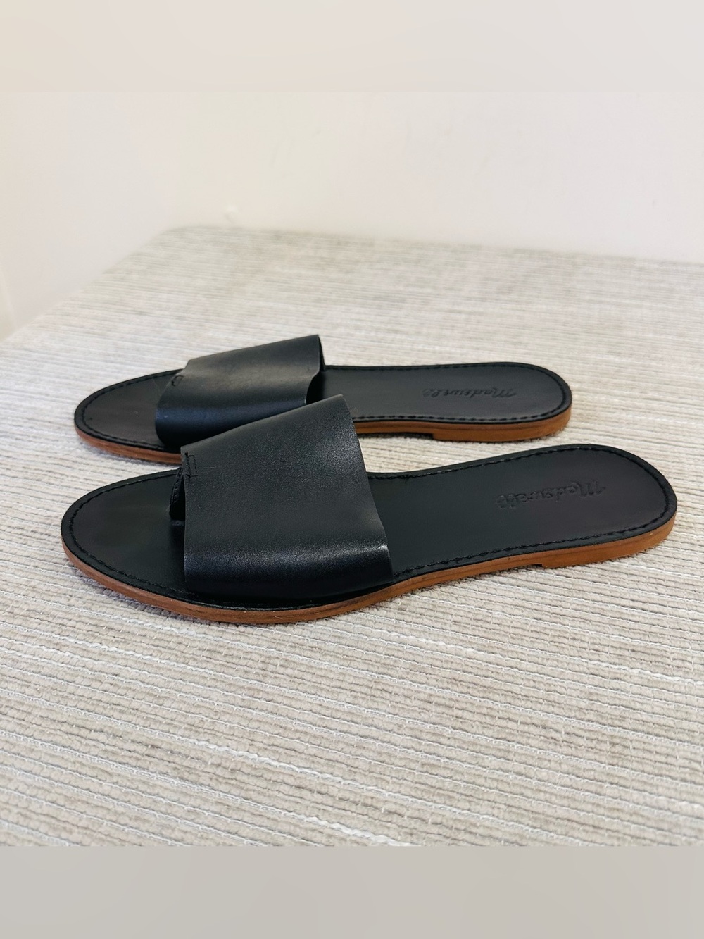 Madewell Slides Black Leather Flat Sandals Slip On Women Size 10